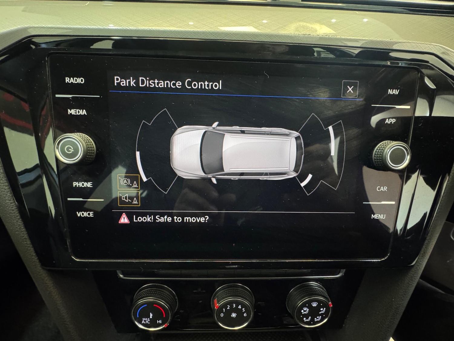 Used Volkswagen Passat 2022 for sale - 76714838: Photo 25