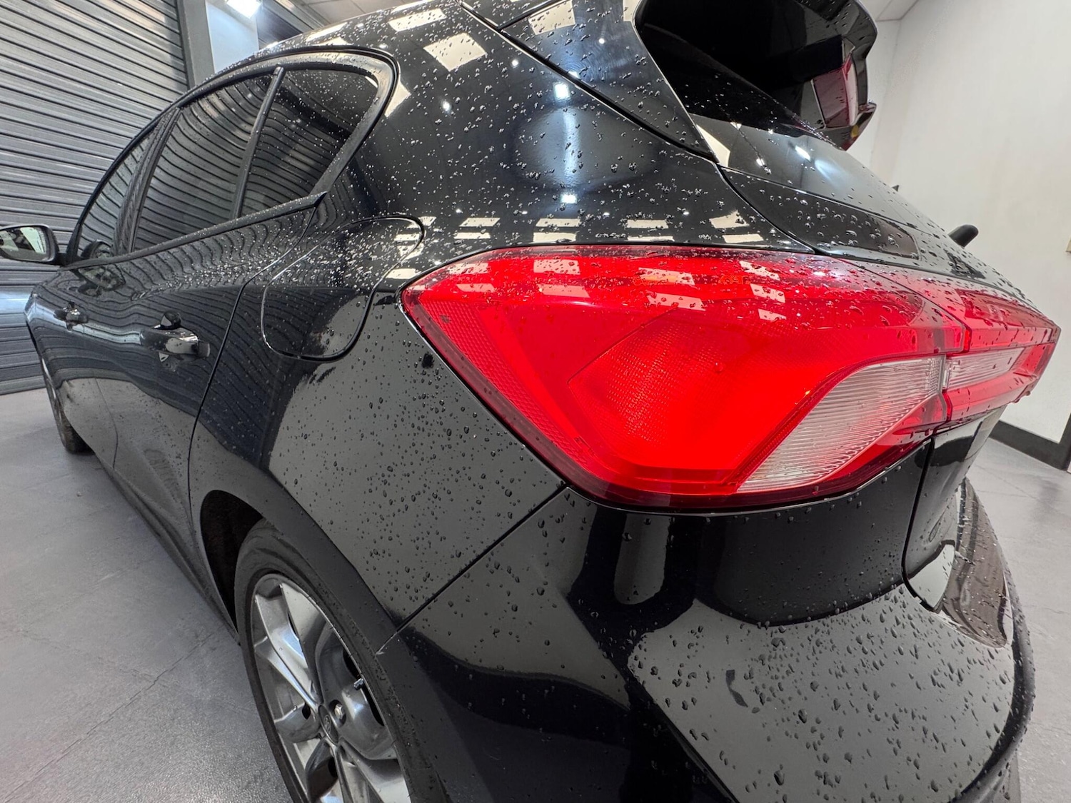 Used Ford Focus 2020 for sale - 76715502: Photo 3