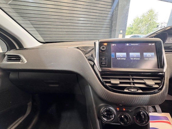 Used Peugeot 2008 2017 for sale - 75544143: Photo 19