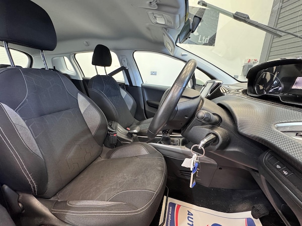 Used Peugeot 2008 2018 for sale - 76166842: Photo 12