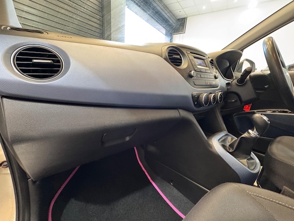 Used Peugeot 2008 2018 for sale - 76166842: Photo 27