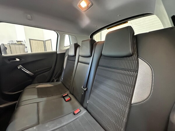 Used Peugeot 2008 2016 for sale - 76317857: Photo 21