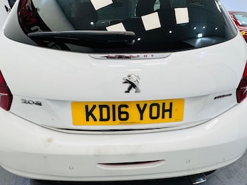 Used Peugeot 208 2016 for sale - 76714731: Photo