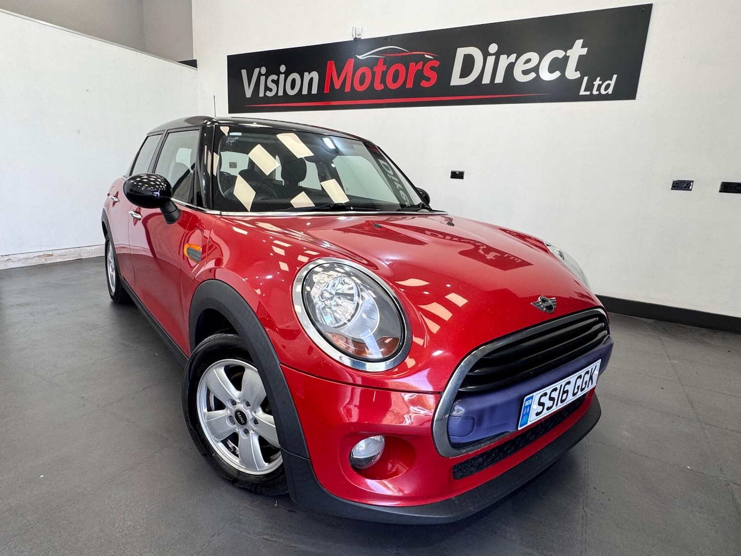 Used MINI Hatch 2016 for sale - 76765179: Photo 2