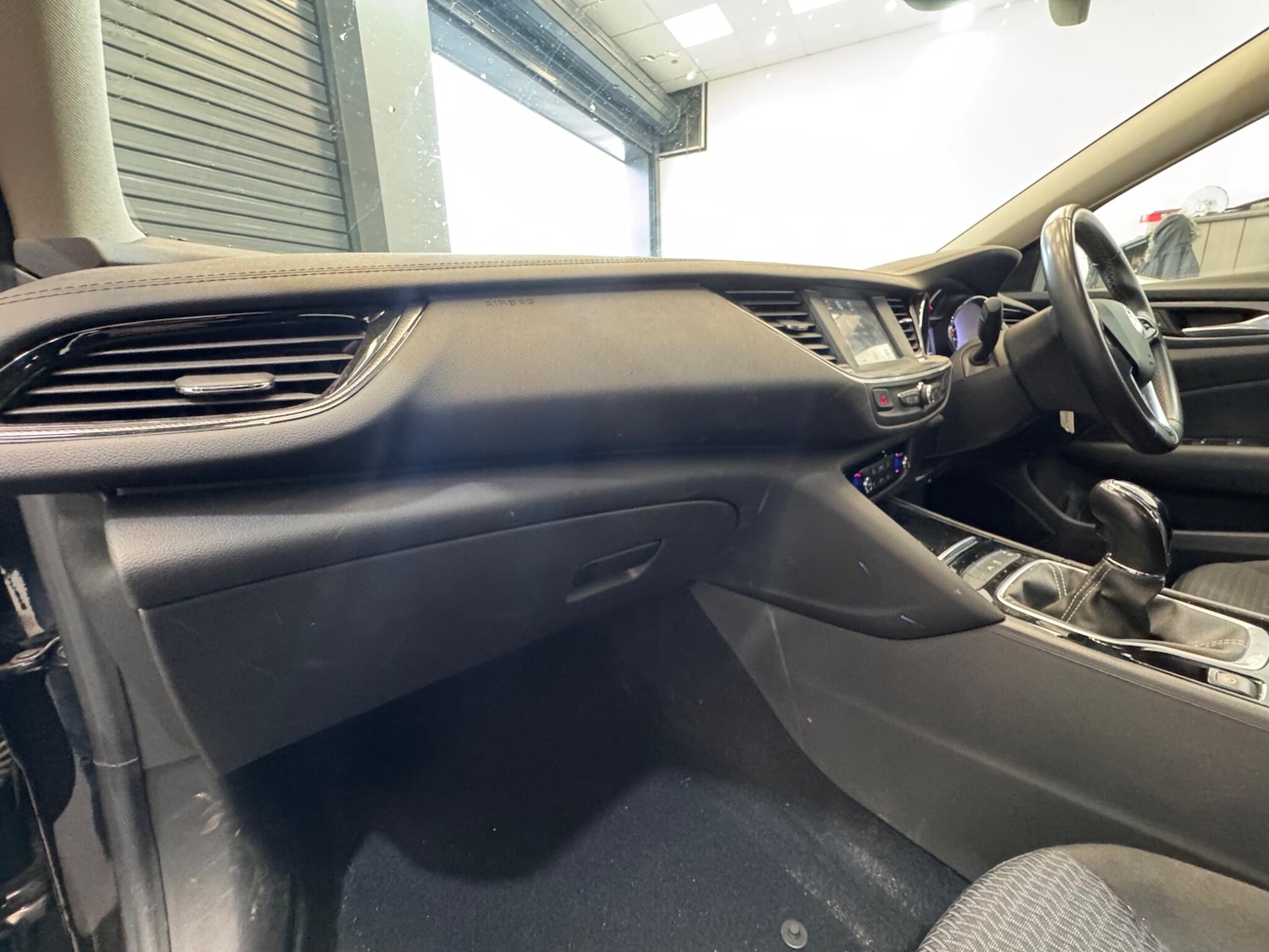 Used Vauxhall Insignia 2020 for sale - 76167075: Photo 31