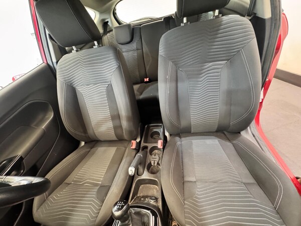 Used Ford Fiesta 2016 for sale - 75543966: Photo 27