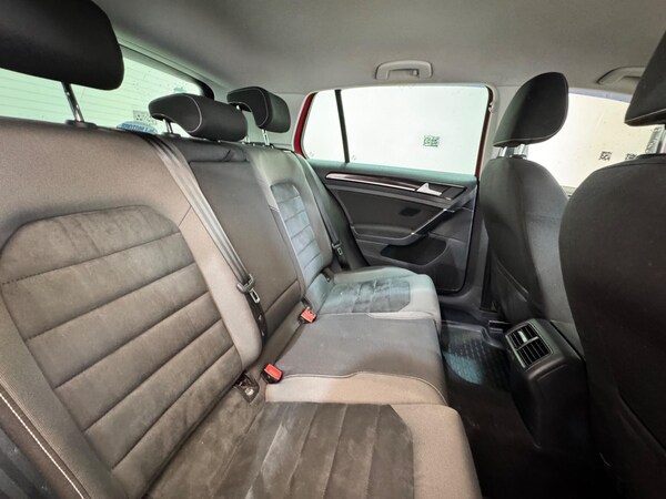 Used Volkswagen Golf 2015 for sale - 75577918: Photo 23
