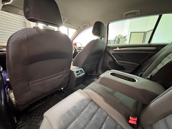 Used Volkswagen Golf 2015 for sale - 75577918: Photo 30