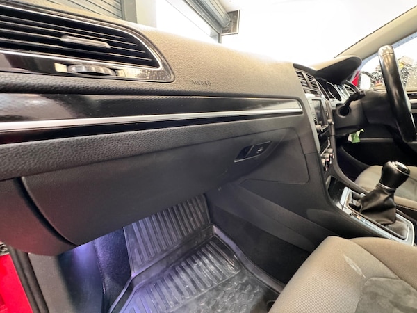 Used Volkswagen Golf 2015 for sale - 75577918: Photo 33