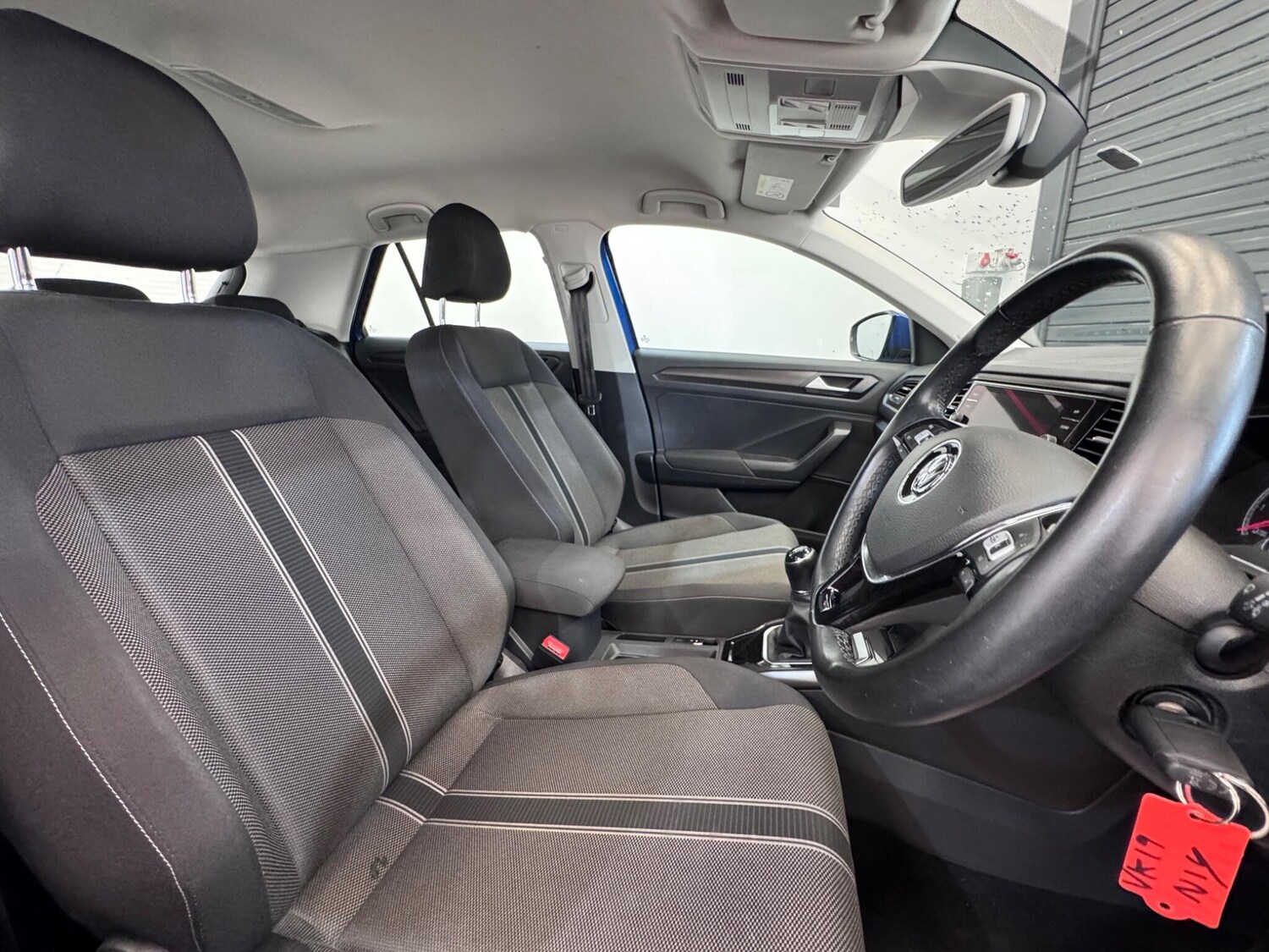 Used Volkswagen T-Roc 2019 for sale - 75782055: Photo 14