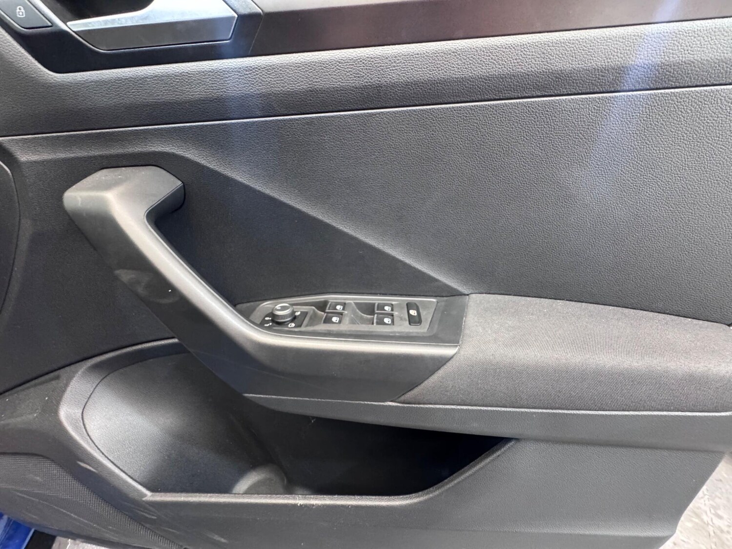 Used Volkswagen T-Roc 2019 for sale - 75782055: Photo 16