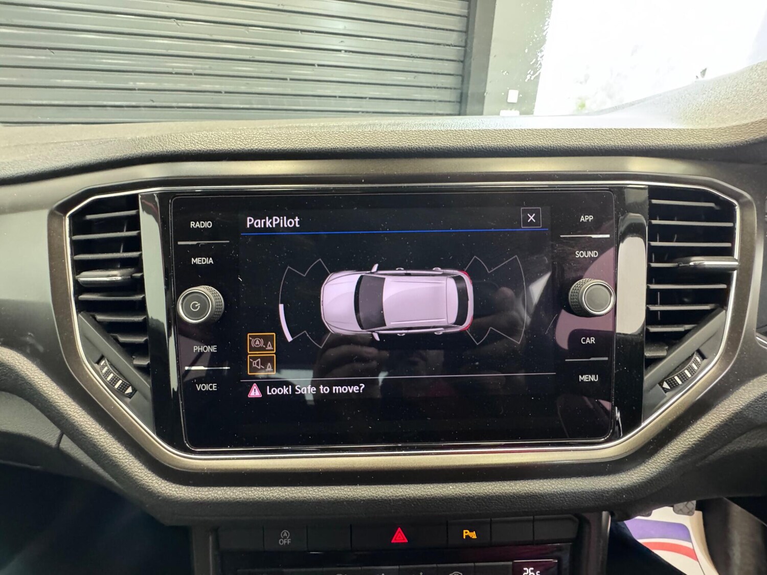 Used Volkswagen T-Roc 2019 for sale - 75782055: Photo 26
