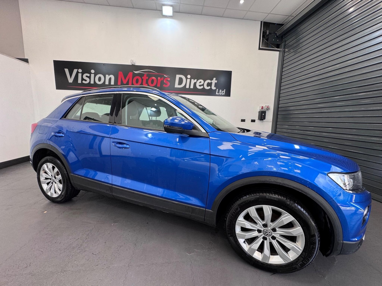Used Volkswagen T-Roc 2019 for sale - 75782055: Photo 3