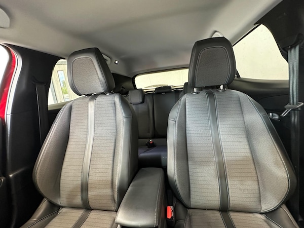 Used Peugeot 2008 2021 for sale - 75539535: Photo 25