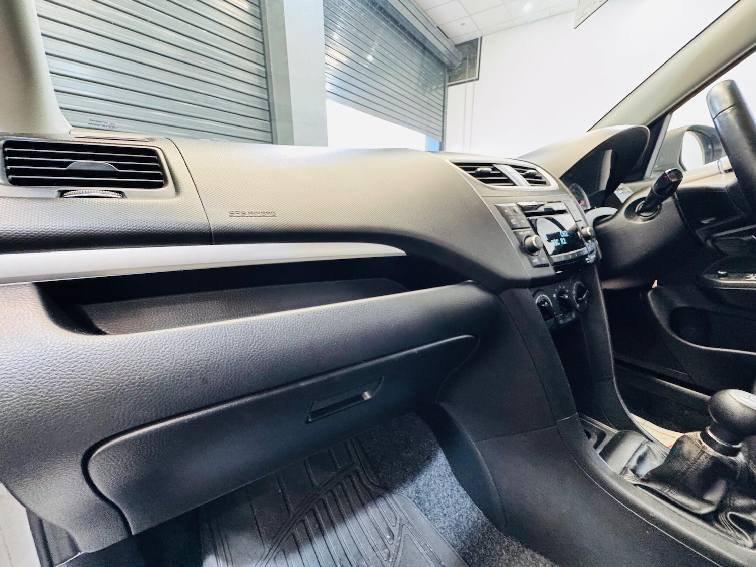 Used Suzuki Swift 2015 for sale - 76886586: Photo 12