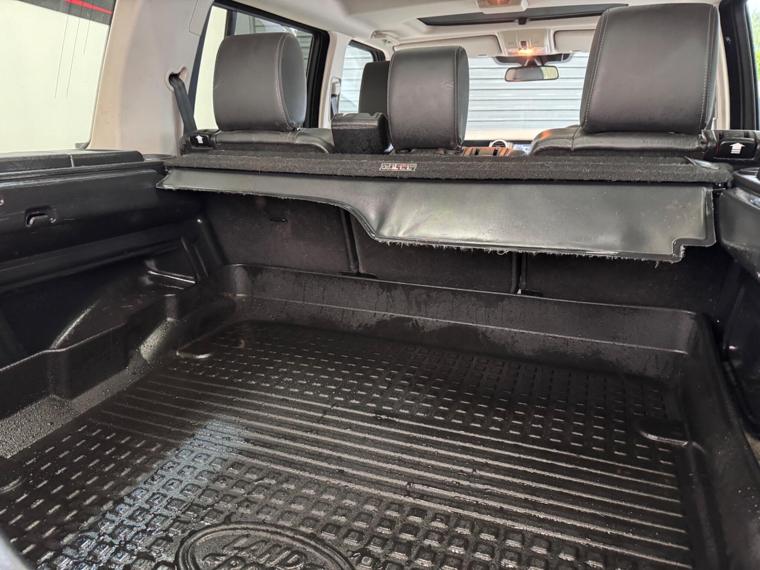 Used Land Rover Discovery 2015 for sale - 76457402: Photo 13