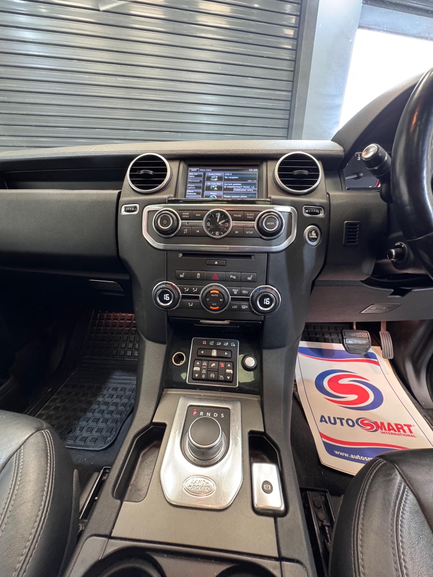 Used Land Rover Discovery 2015 for sale - 76457402: Photo 29