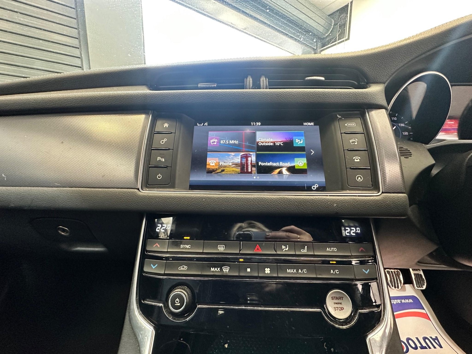 Used Jaguar XF 2017 for sale - 77120462: Photo 16