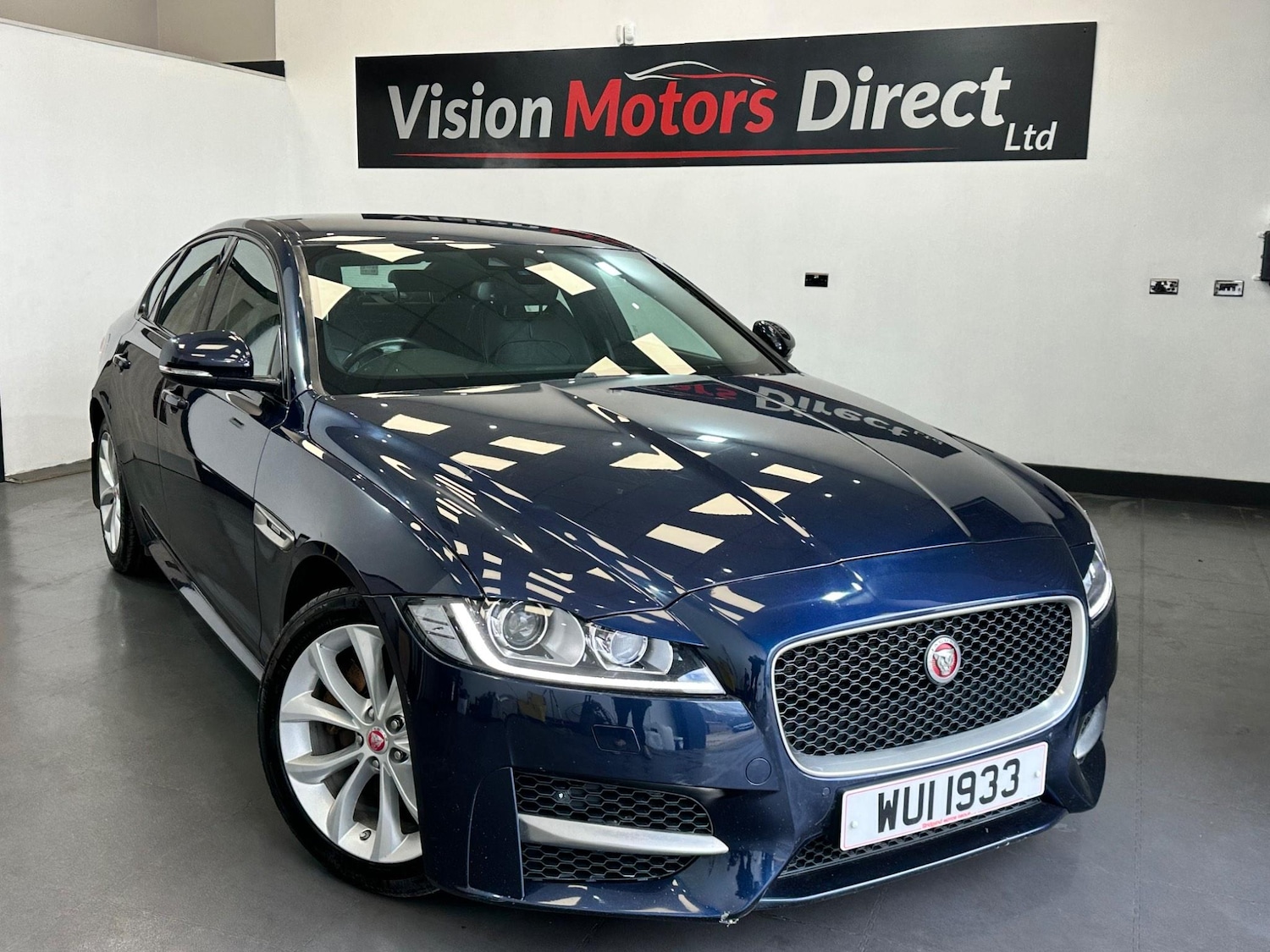Used Jaguar XF 2017 for sale - 77120462: Photo 2