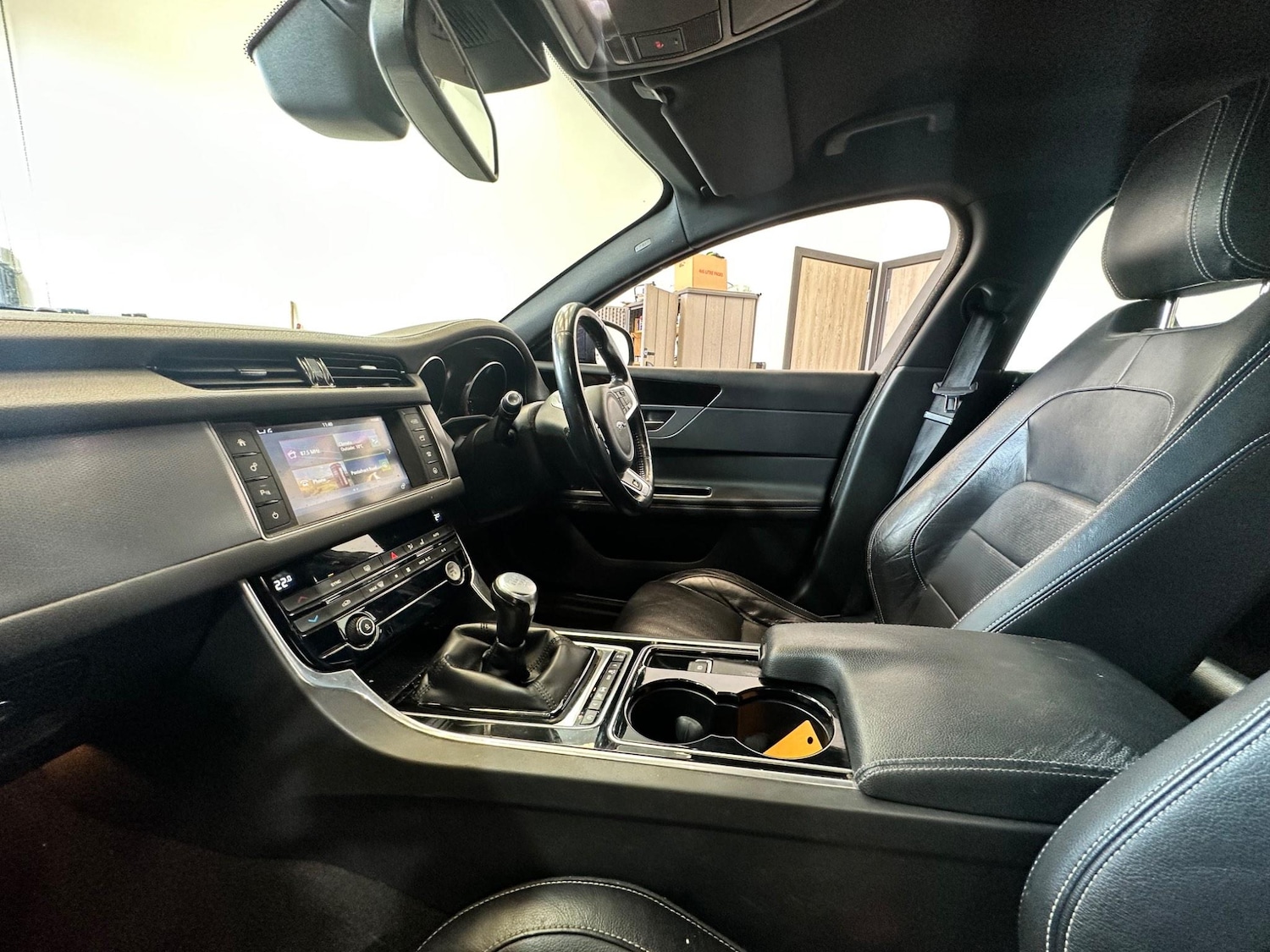 Used Jaguar XF 2017 for sale - 77120462: Photo 23