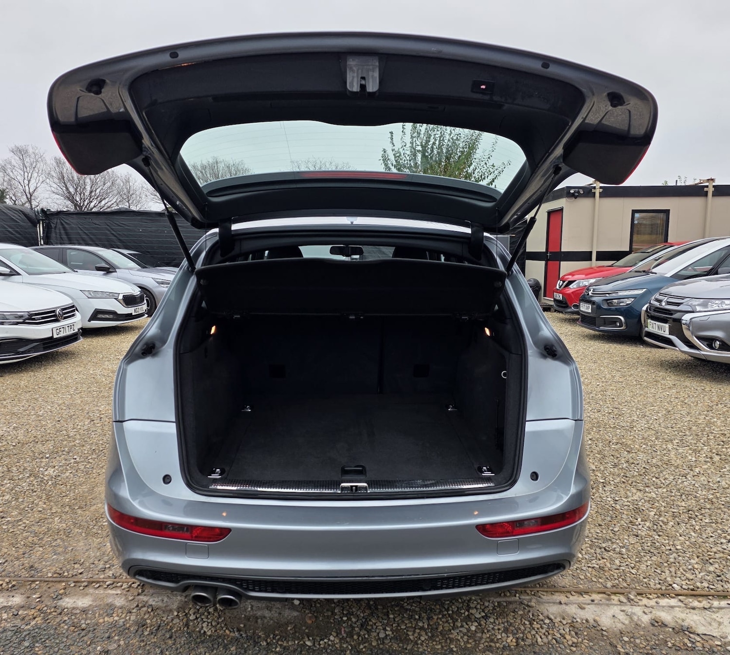 Used Audi Q5 2011 for sale - 77125266: Photo 15