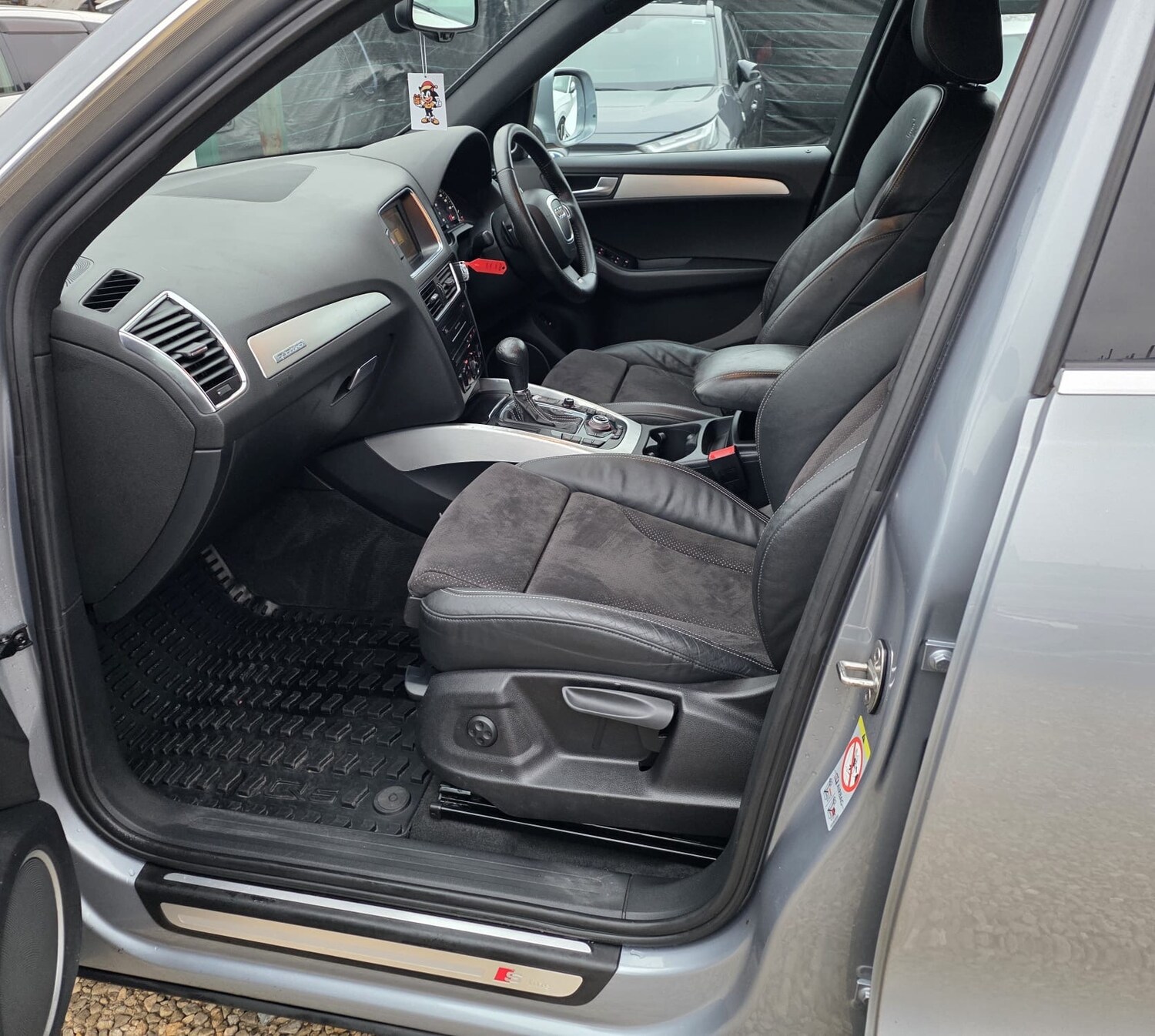 Used Audi Q5 2011 for sale - 77125266: Photo 7