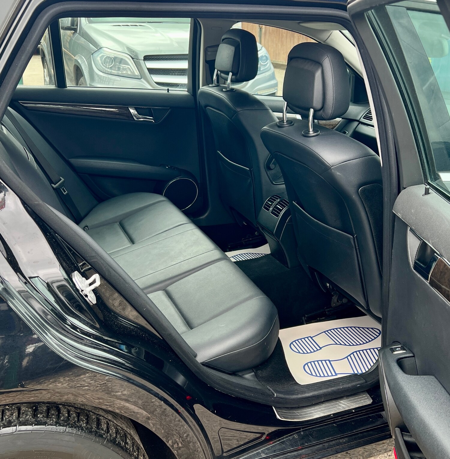 Used Mercedes-Benz C Class 2009 for sale - 77682809: Photo 15