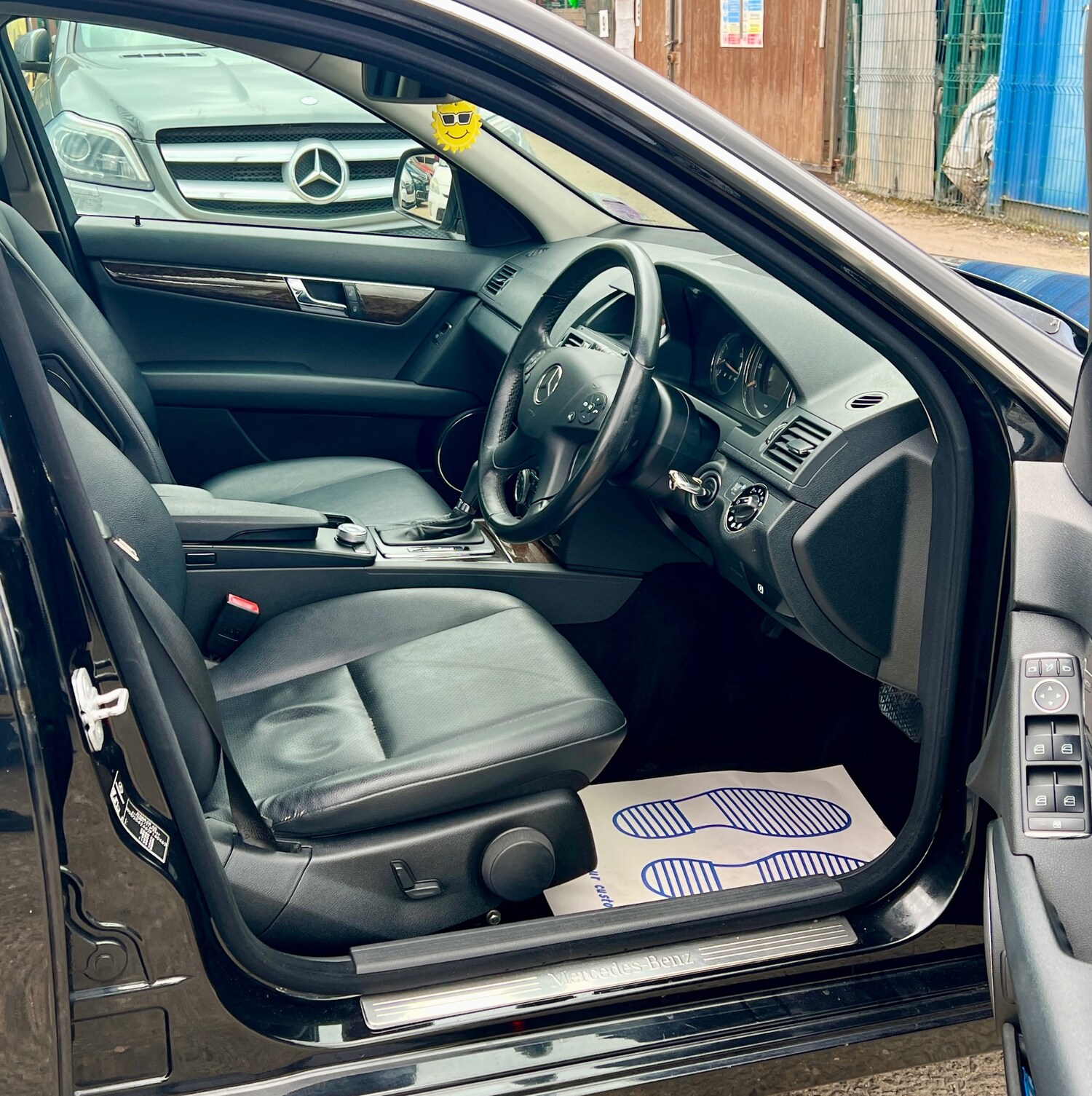 Used Mercedes-Benz C Class 2009 for sale - 77682809: Photo 6