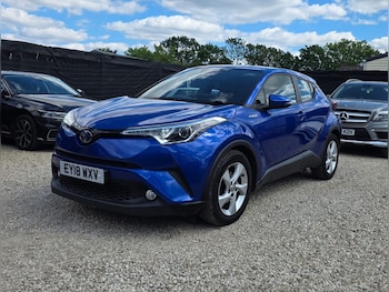 Used Toyota C-HR 2018 for sale - 78698366: Photo