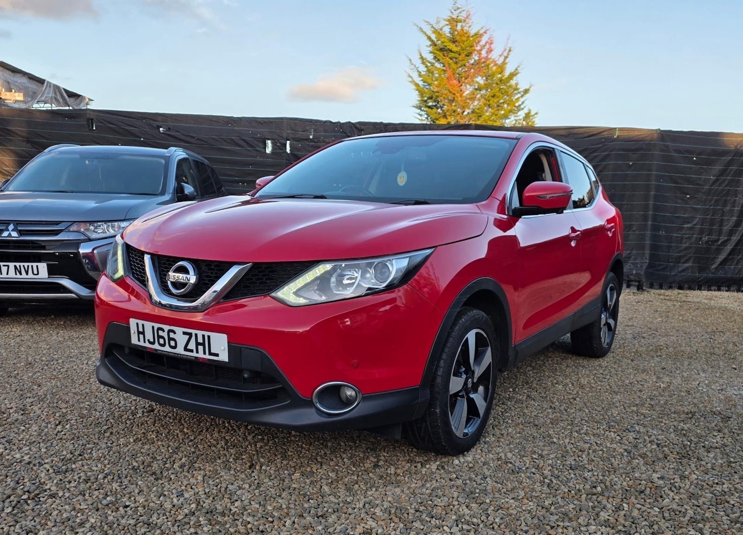Used Nissan Qashqai 2016 for sale - 77125488: Photo 3