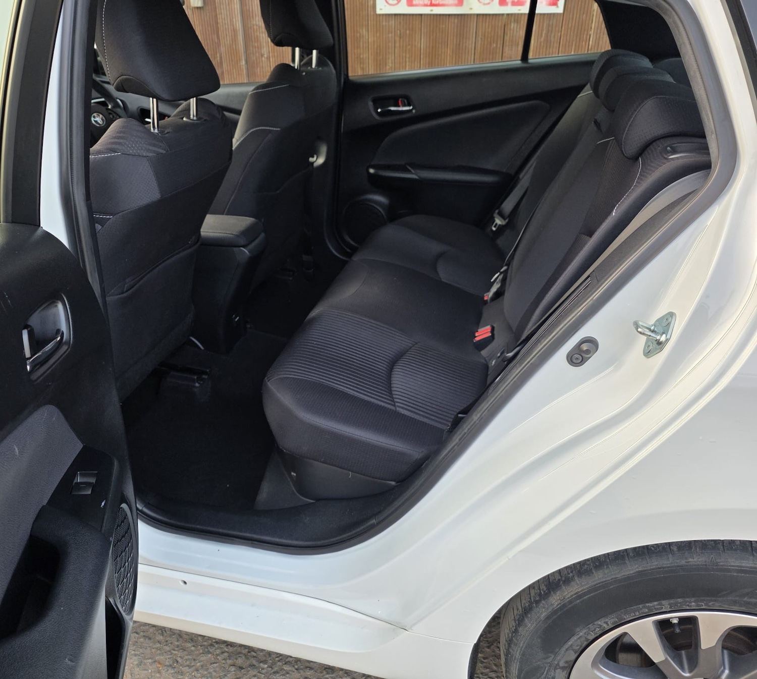 Used Toyota Prius 2022 for sale - 77767966: Photo 15