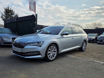 Used Skoda Superb 2020 for sale - 77732633: Photo
