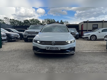 Used Volkswagen Passat 2019 for sale - 78602123: Photo