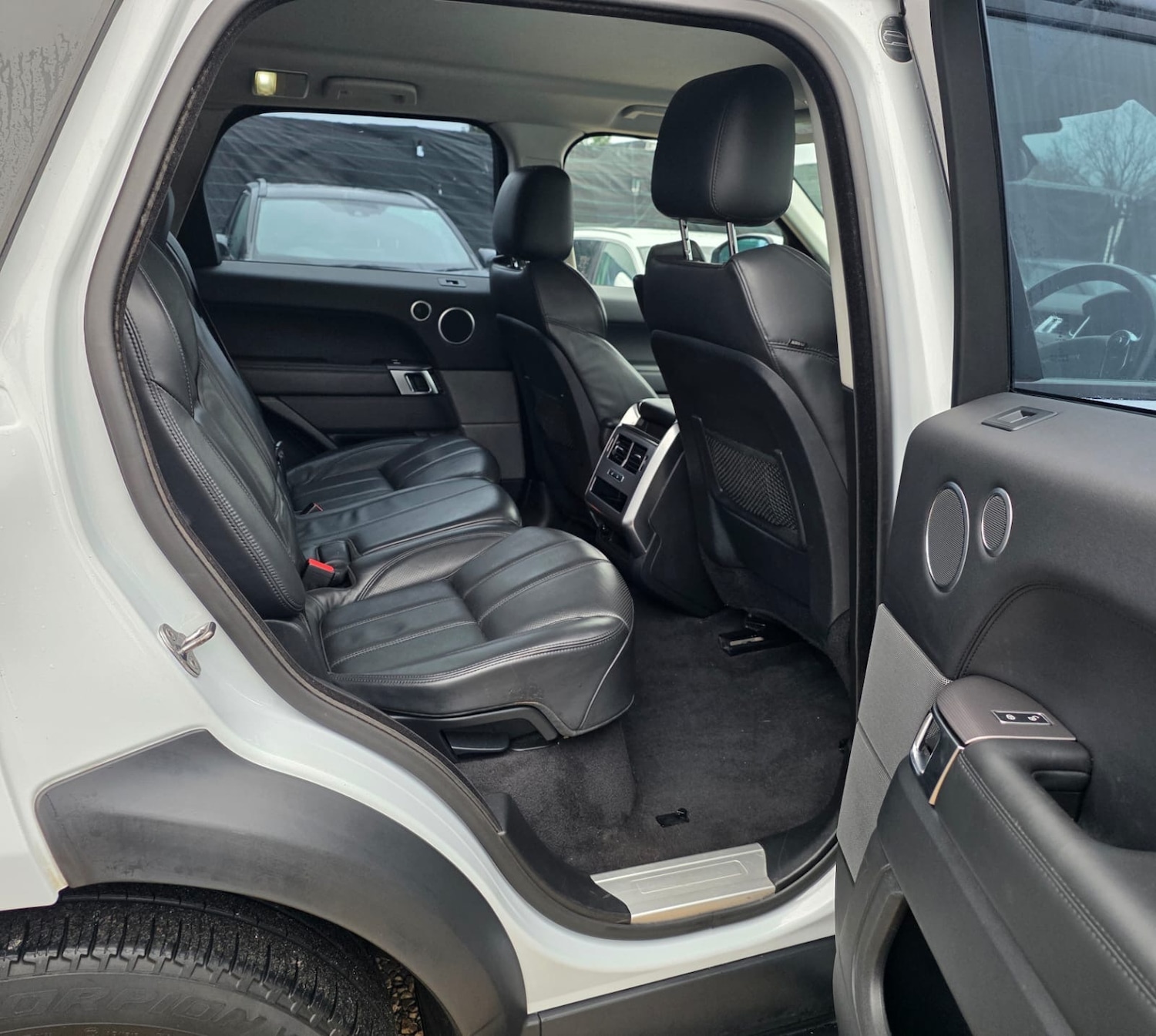 Used Land Rover Range Rover Sport 2015 for sale - 77247708: Photo 14