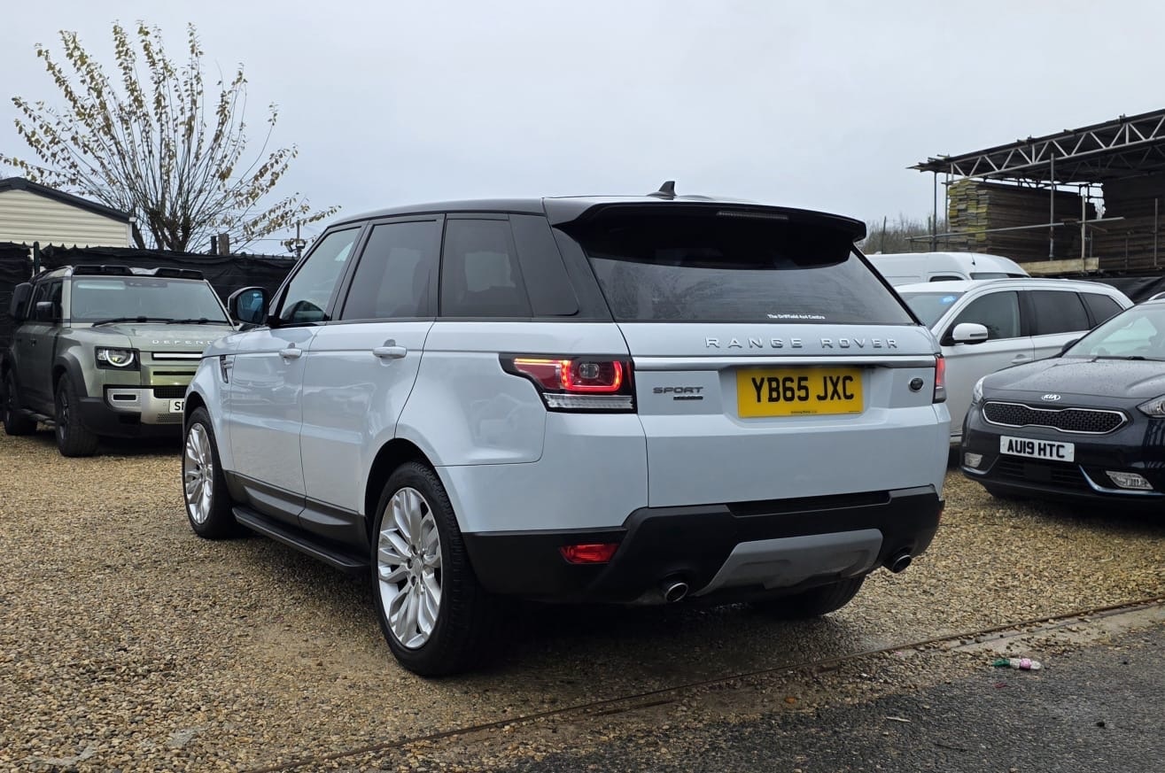 Used Land Rover Range Rover Sport 2015 for sale - 77247708: Photo 4