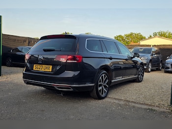Used Volkswagen Passat 2023 for sale - 78689090: Photo