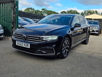 Used Volkswagen Passat 2022 for sale - 78932752: Photo