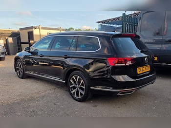 Used Volkswagen Passat 2022 for sale - 78932752: Photo