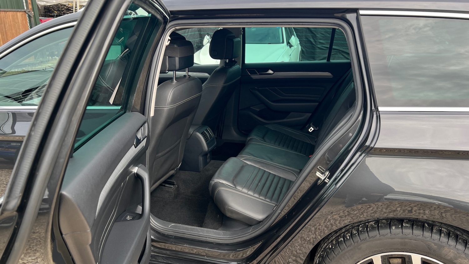 Used Volkswagen Passat 2021 for sale - 77902571: Photo 11