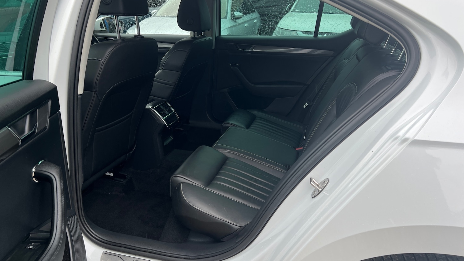 Used Skoda Superb 2020 for sale - 77620295: Photo 11