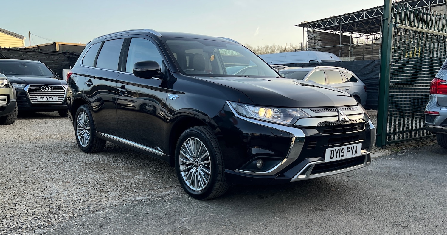 Used Mitsubishi Outlander 2019 for sale - 78135230: Photo 3