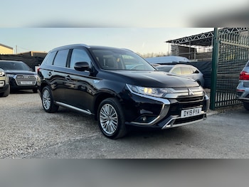 Used Mitsubishi Outlander 2019 for sale - 78135230: Photo