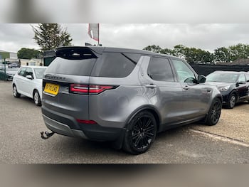 Used Land Rover Discovery 2020 for sale - 79836044: Photo