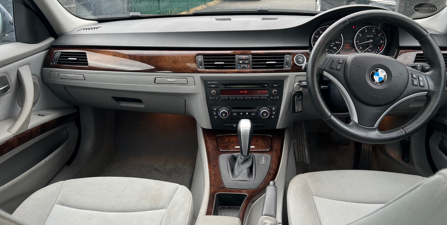 Used BMW 3 Series 2009 for sale - 77314531: Photo 12