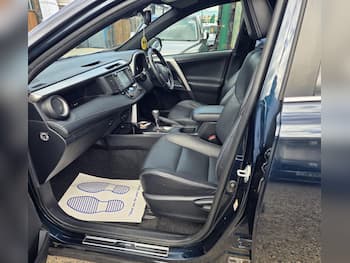 Used Toyota RAV4 2018 for sale - 79859528: Photo
