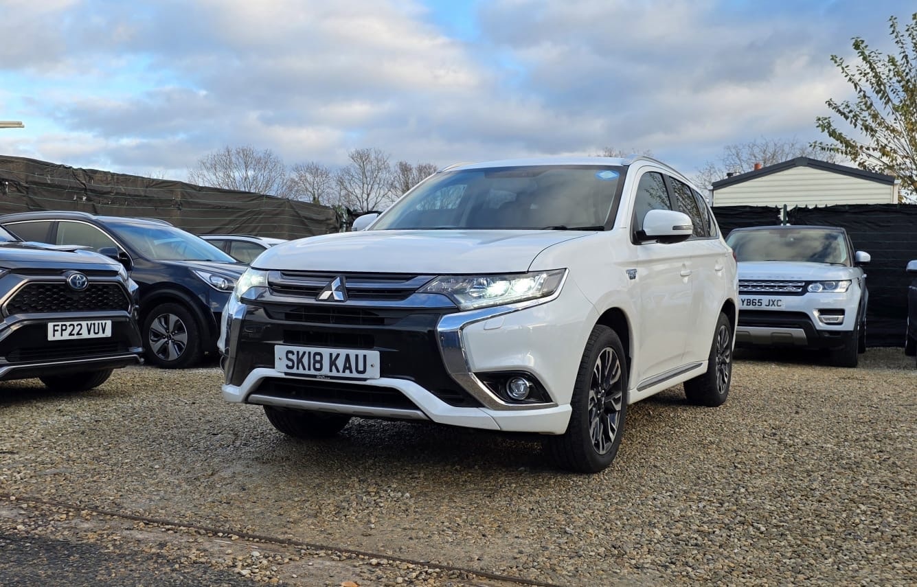 Used Mitsubishi Outlander 2018 for sale - 77128316: Photo 1