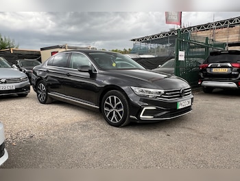 Used Volkswagen Passat 2022 for sale - 79366847: Photo