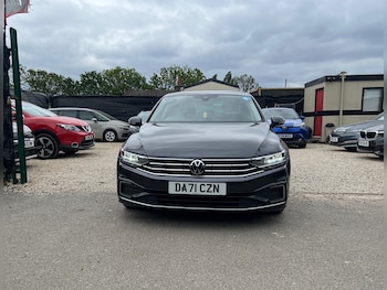 Used Volkswagen Passat 2021 for sale - 78764478: Photo