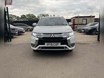 Used Mitsubishi Outlander 2019 for sale - 78621203: Photo