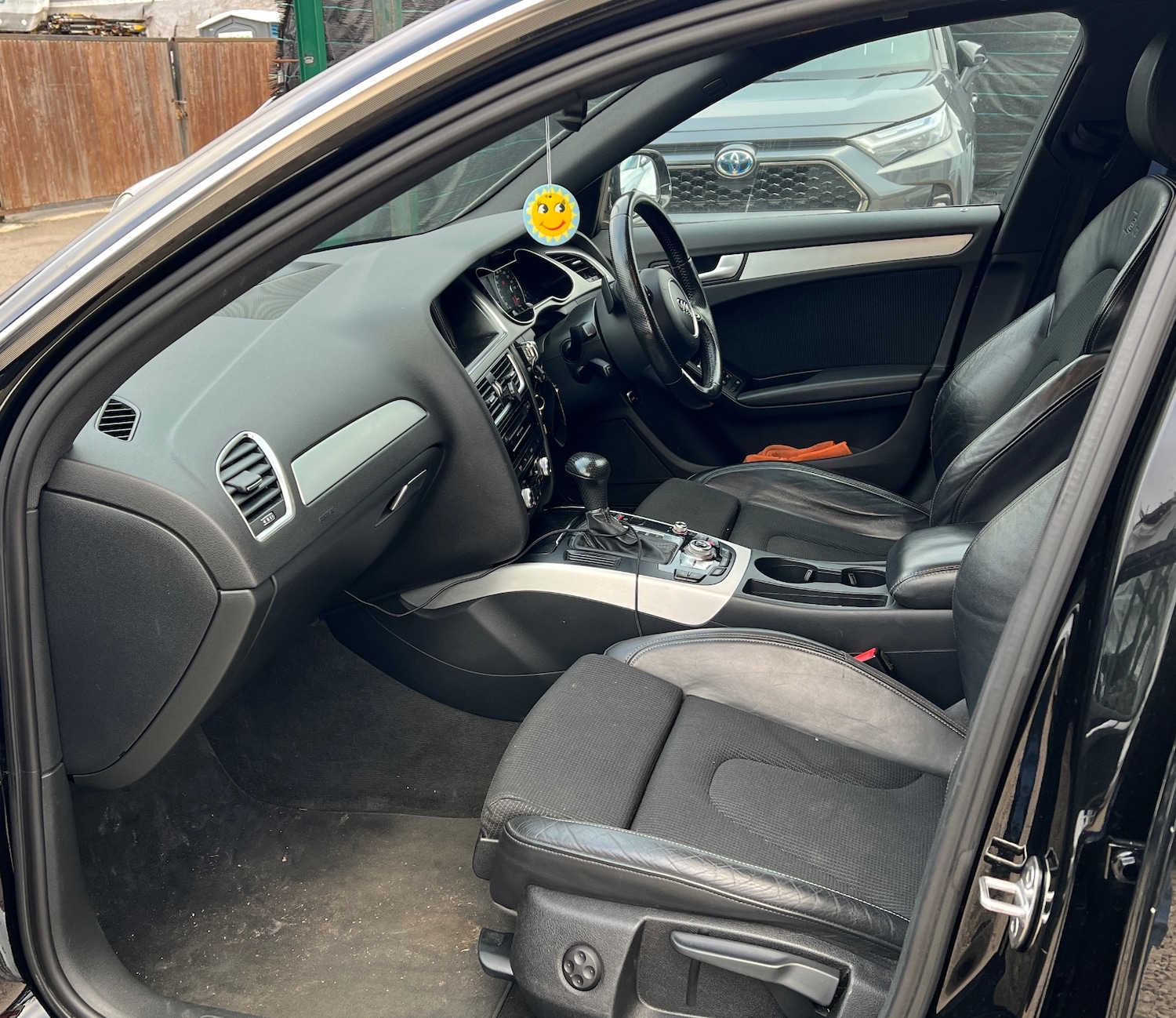 Used Audi A4 2014 for sale - 77128452: Photo 7